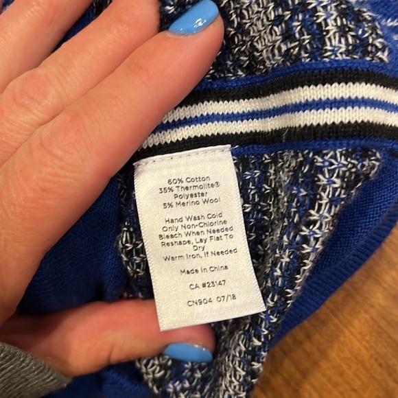 Talbots. M. Zipper neck. Great condition. - Picture 7 of 9